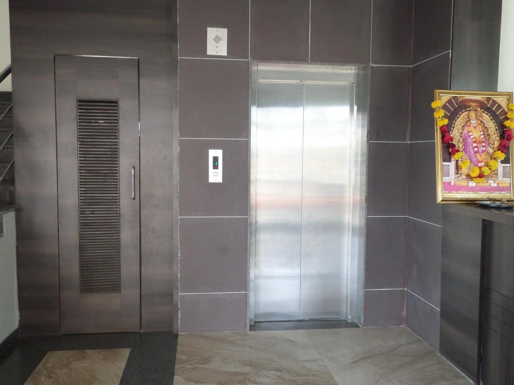 Sai Heera Residency Hotel Shirdi Exterior photo